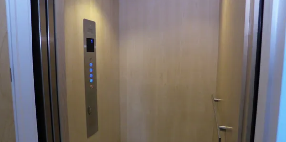 Custom home features — residential elevator